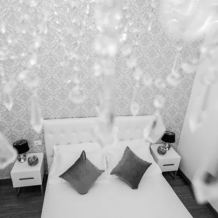 Lux With Parking Apartment Genua