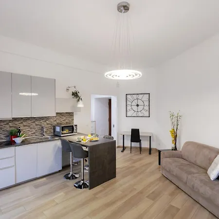 Lägenhet Lux With Parking Genua