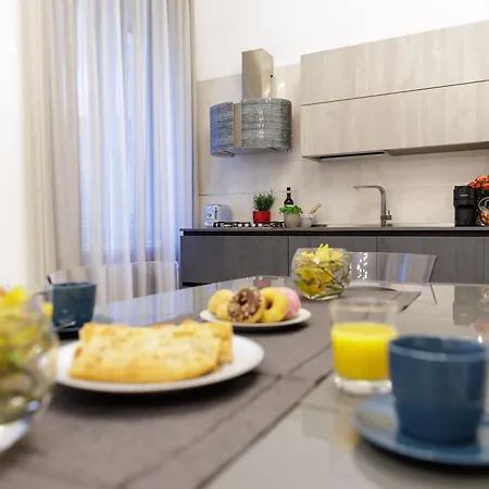 Apartment Lux With Parking Genoa